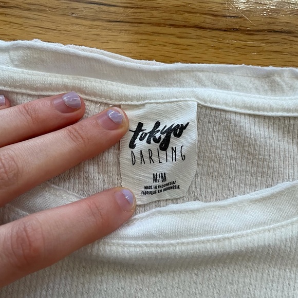 Tokyo Darling Diamond Graphic Crop Top - Picture 3 of 5